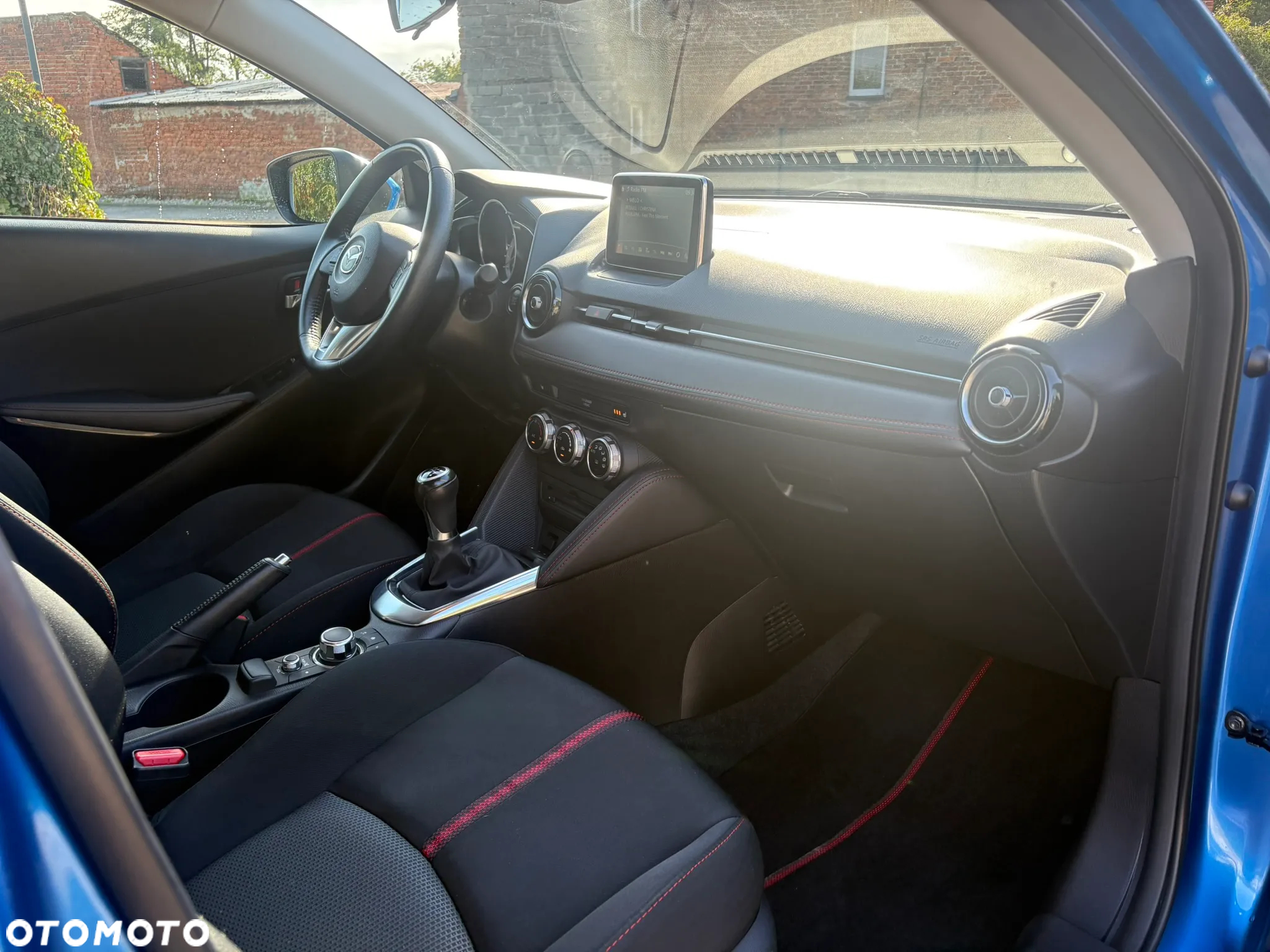 Mazda 2 SKYACTIV-D 105 Exclusive-Line - 13