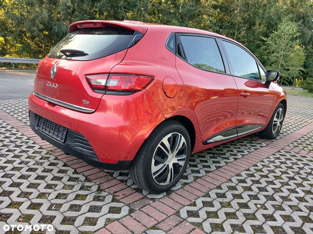 Renault Clio 0.9 TCe Business - 8