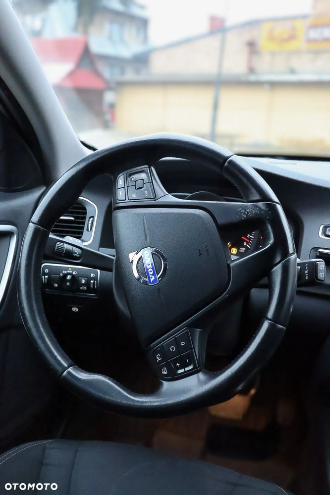Volvo V60 - 4