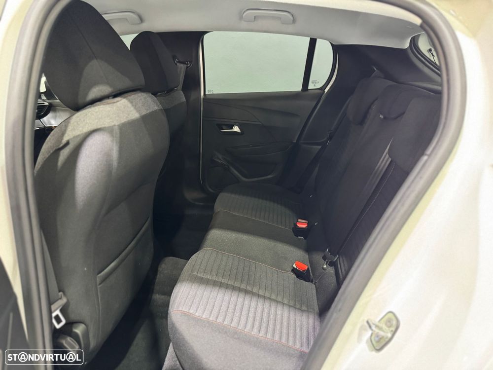 Peugeot 208 1.2 PureTech SE Style - 14