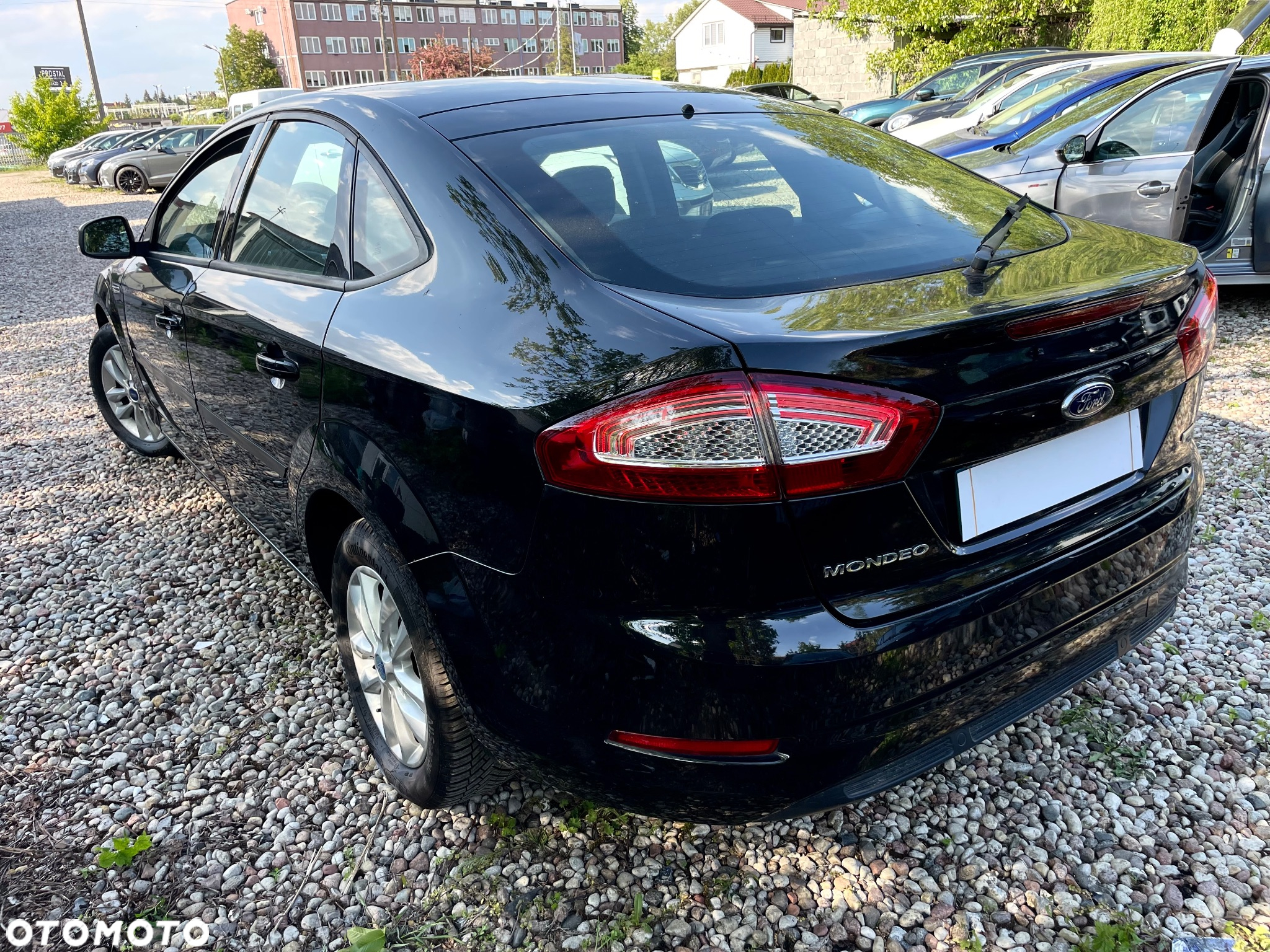 Ford Mondeo 2.0 Ambiente - 4