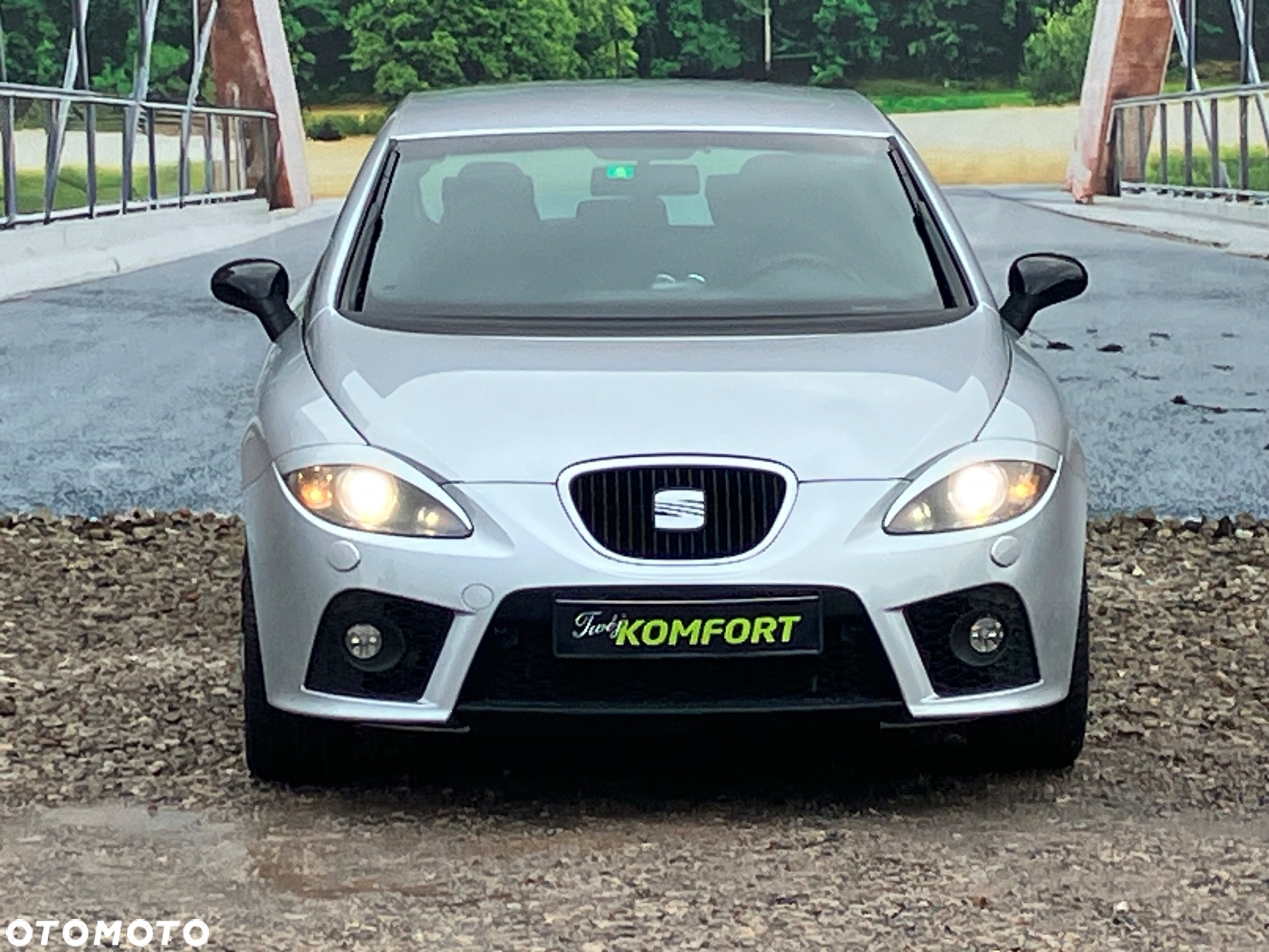 Seat Leon 2.0 T FSI Cupra - 4