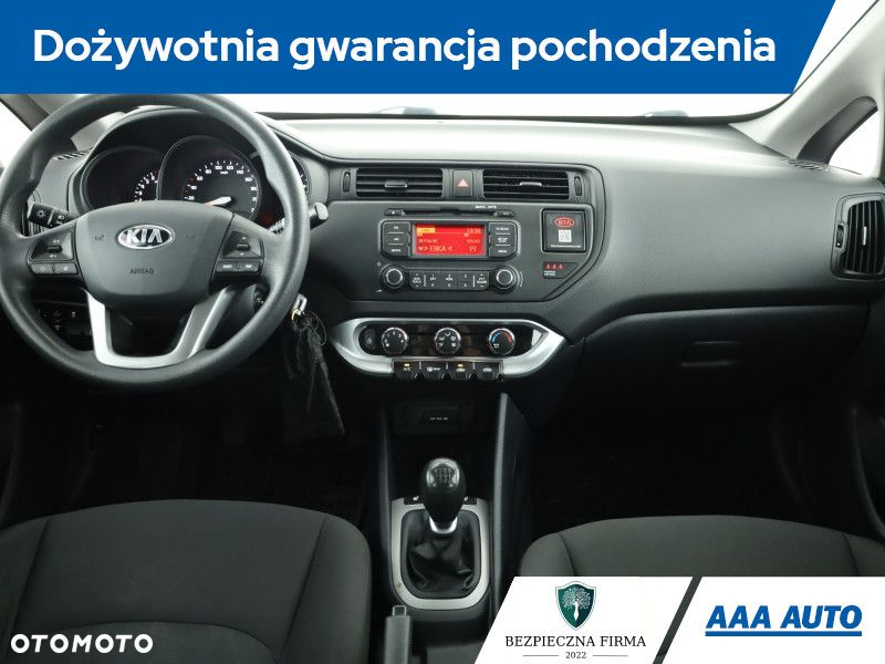 Kia Rio - 9