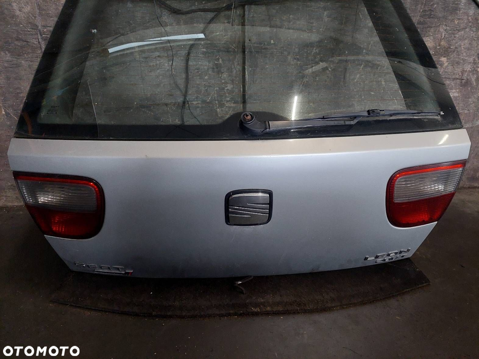KOMPLETNY TYŁ KLAPA BAGAŻNIKA ZDERZAK TYŁ LAMPY SEAT LEON I - 8
