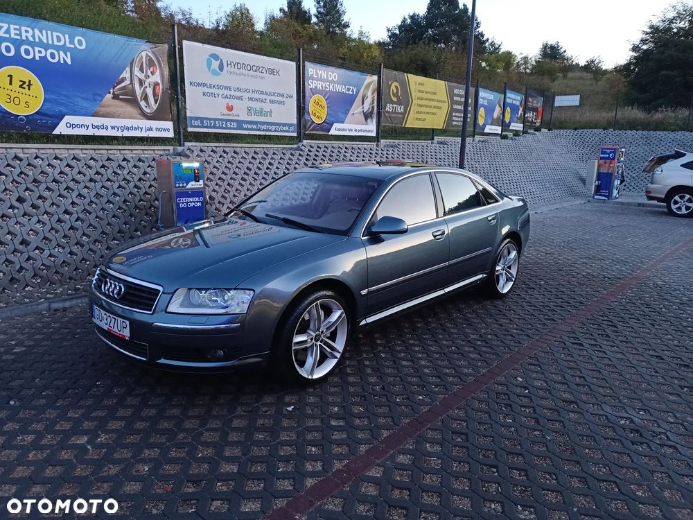 Audi A8 4.2 Quattro - 5