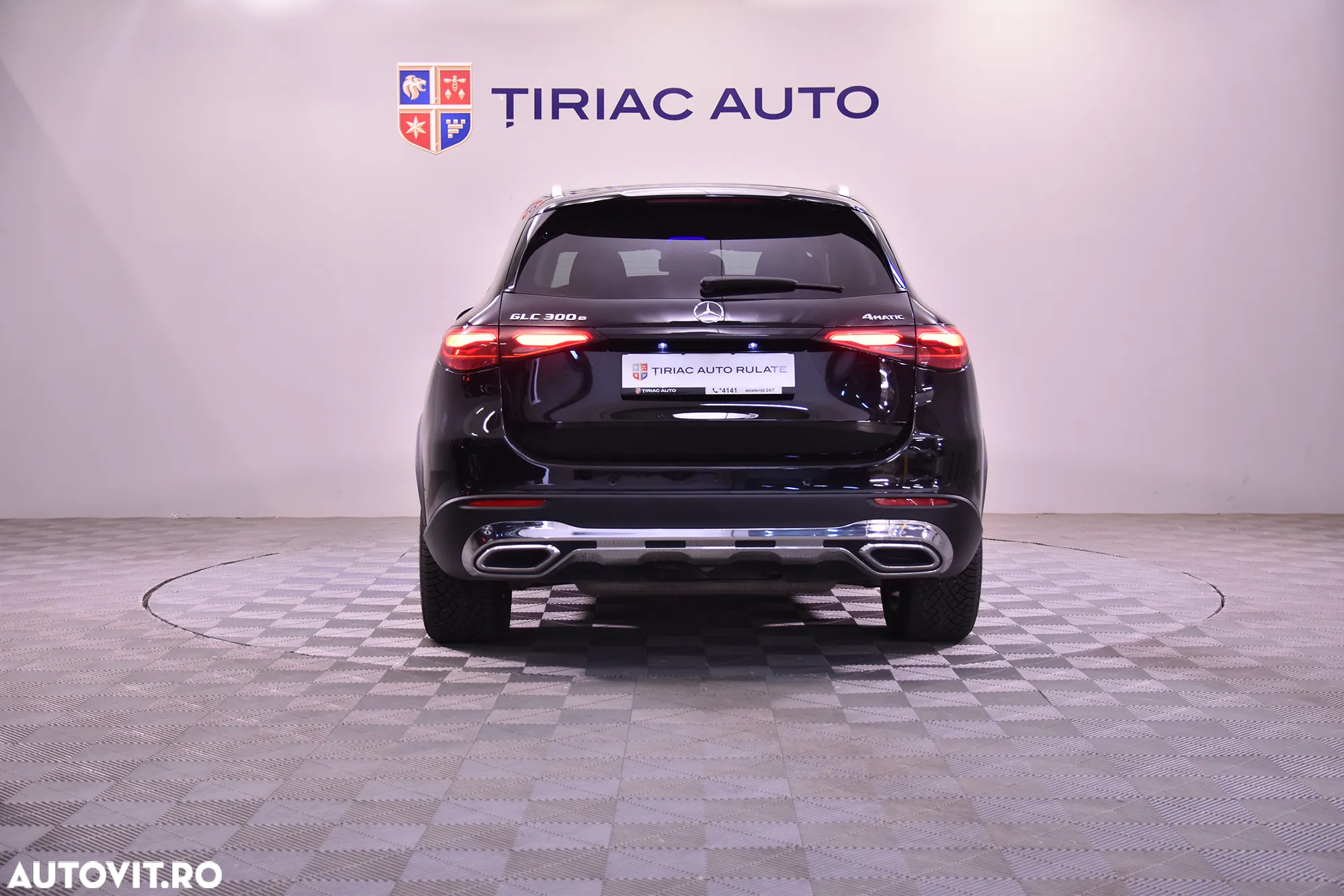 Mercedes-Benz GLC - 4