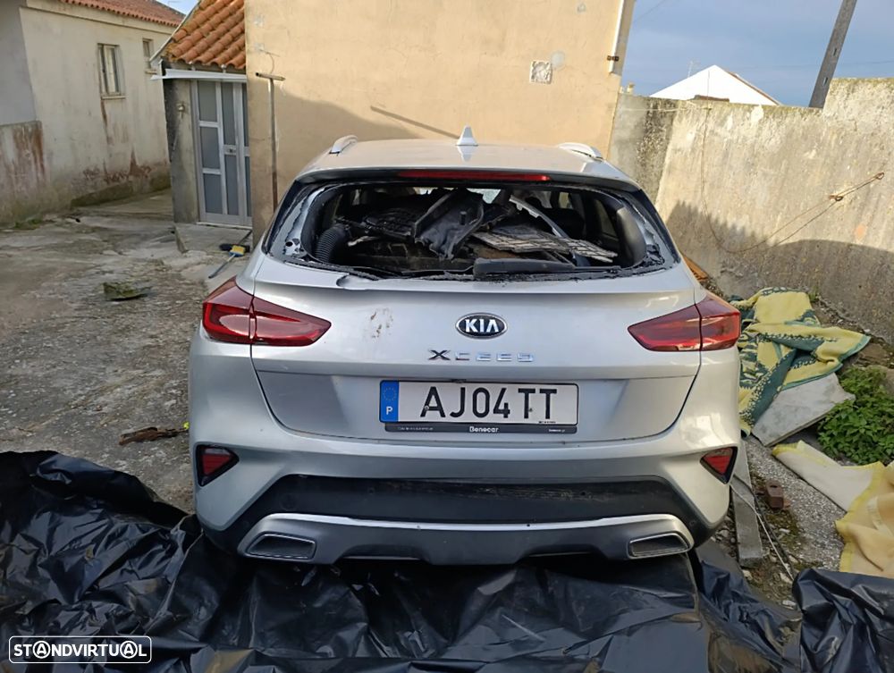 Kia XCeed - 3