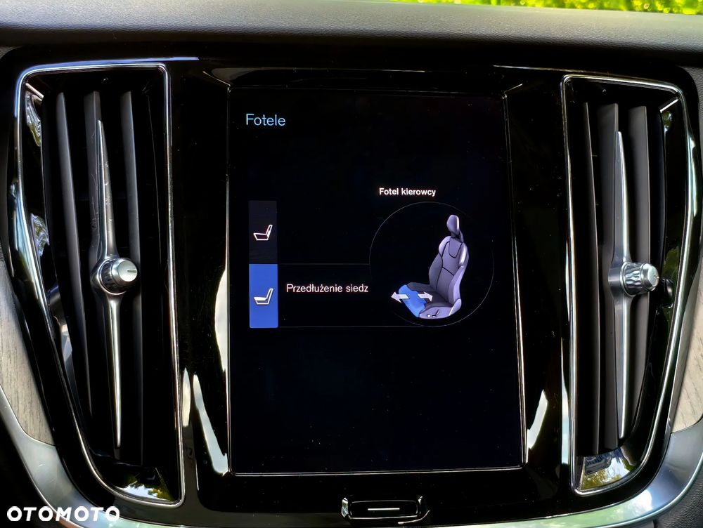Volvo V60 T8 AWD Twin Engine Geartronic Inscription - 21
