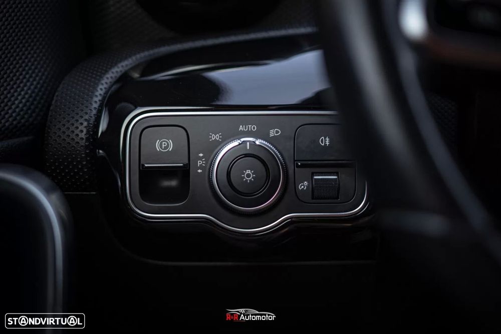 Mercedes-Benz A 180 d Progressive Aut. - 37