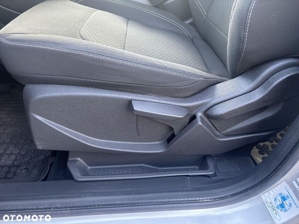 Ford Kuga 1.5 EcoBoost FWD Edition ASS MMT6 - 19