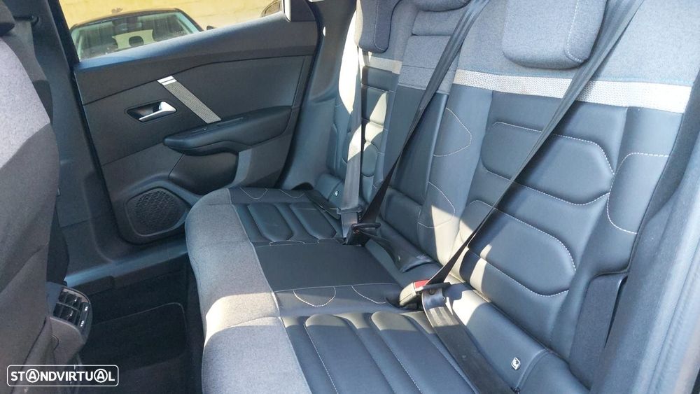 Citroën e-C4 50 kWh Shine - 8