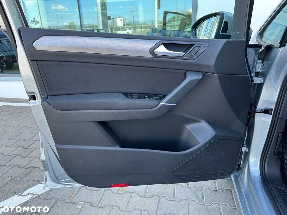 Volkswagen Touran 1.5 TSI EVO Comfortline Plus DSG - 13