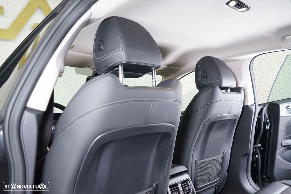 BMW i4 eDrive40 Desportiva M - 44