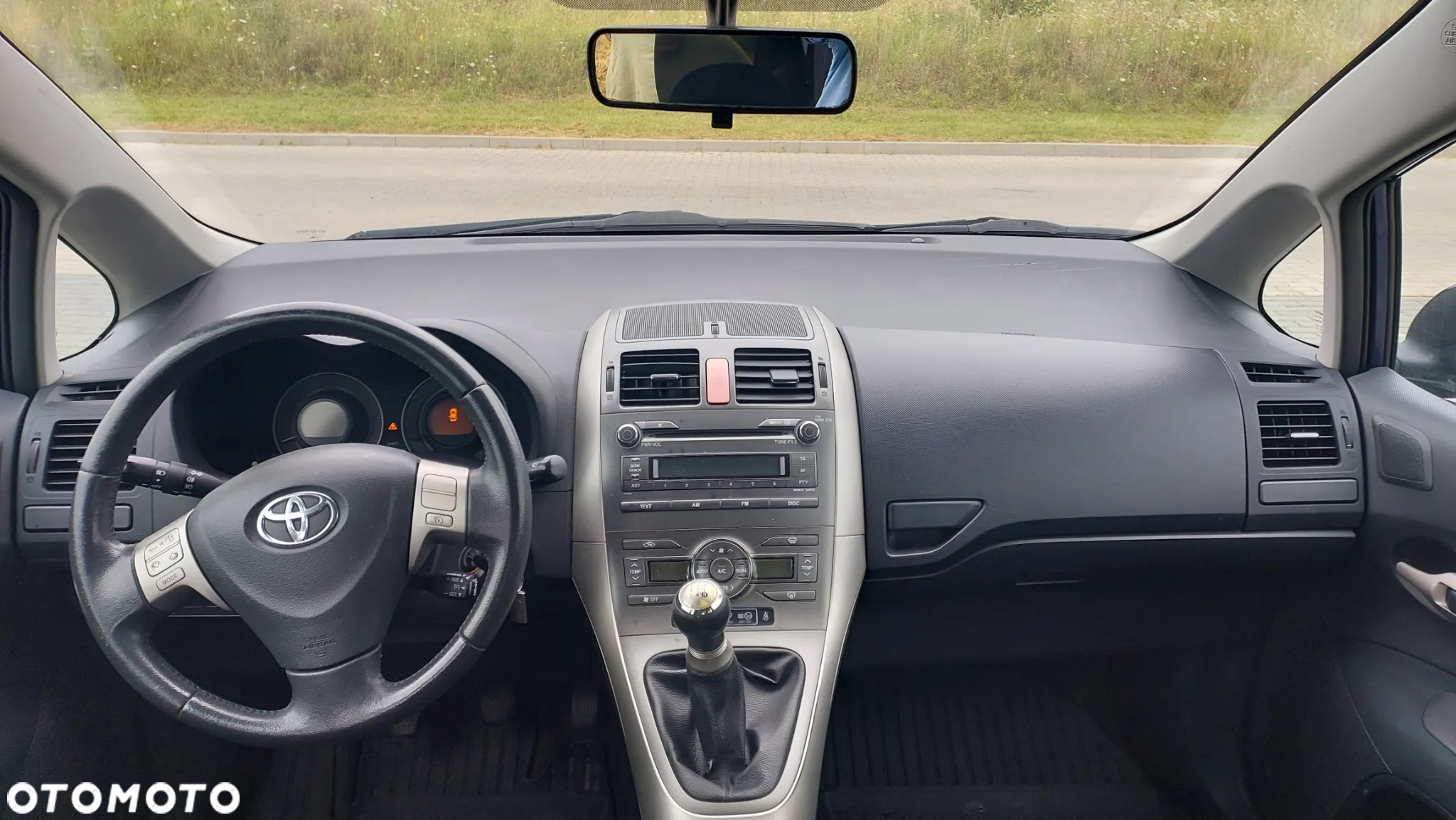 Toyota Auris 1.6 VVT-i Luna - 14