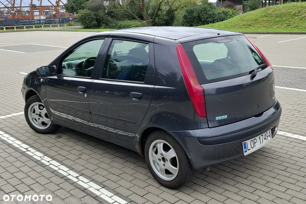 Fiat Punto 1.2 8V - 6
