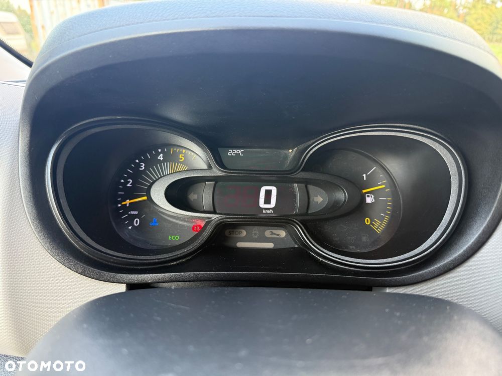 Renault Trafic - 28
