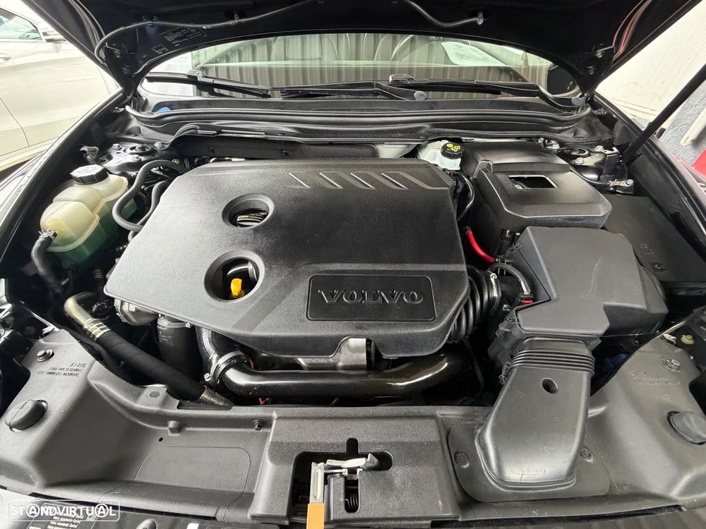 Volvo C30 1.6 D2 R-Design Start/Stop - 33