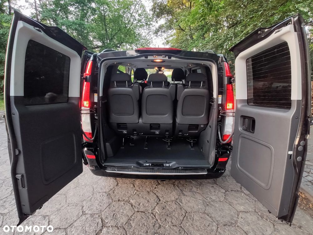 Mercedes-Benz Viano - 28