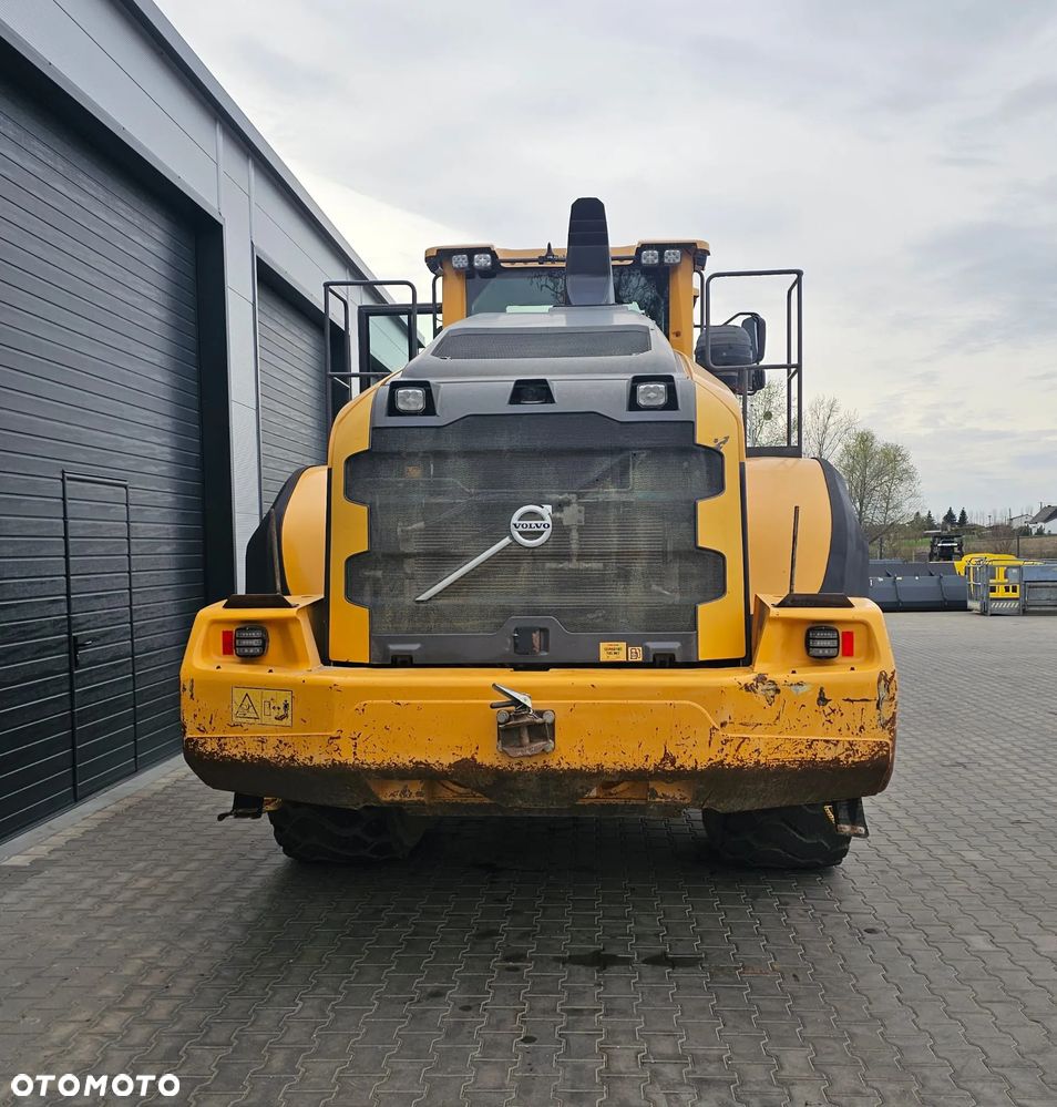 Volvo L180H - 4