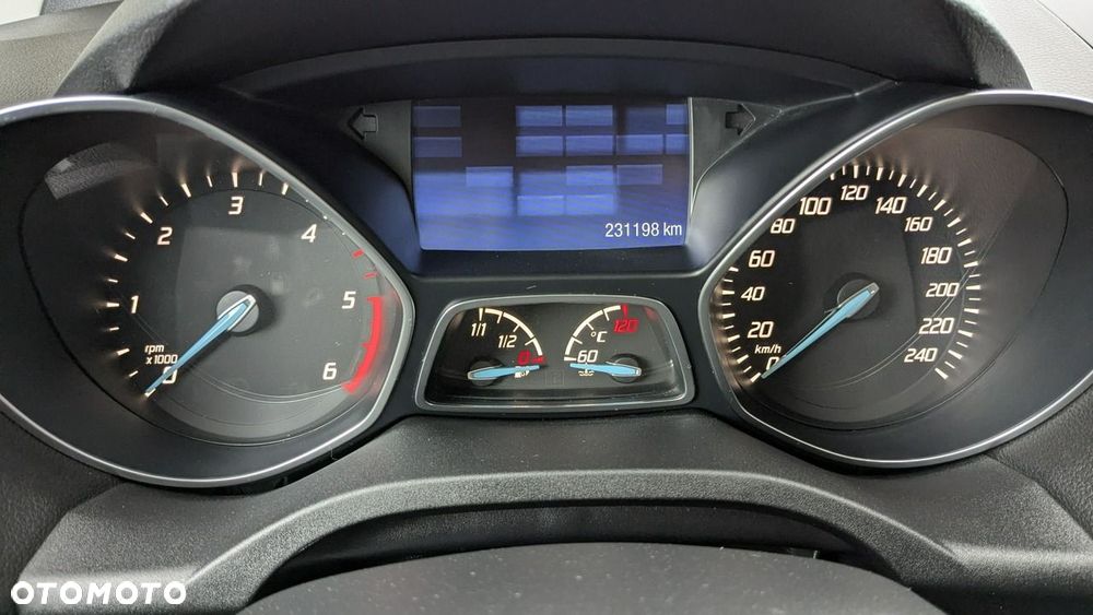 Ford Kuga 2.0 TDCi 2x4 Trend - 22