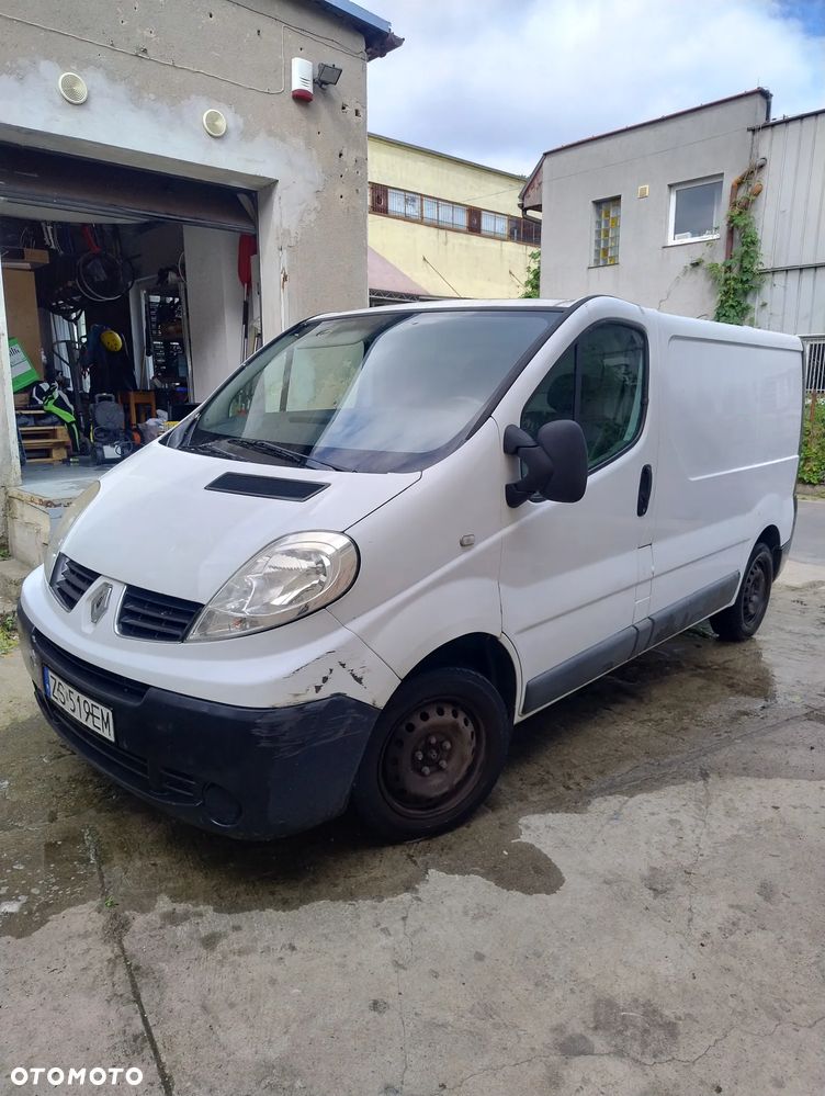 Renault Trafic - 2