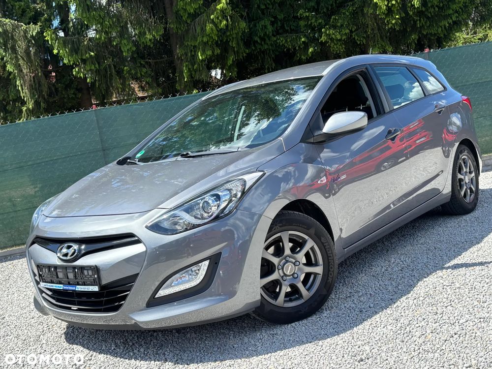 Hyundai i30 i30cw 1.4 CRDi Advantage - 17
