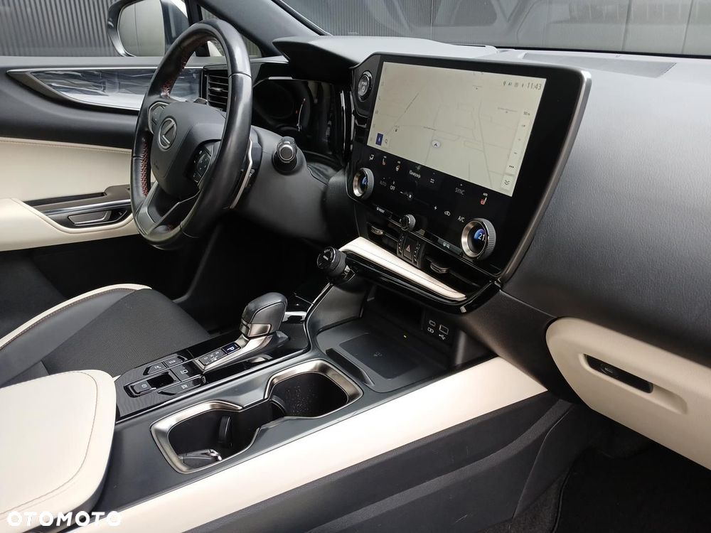 Lexus NX 350h Prestige AWD - 15