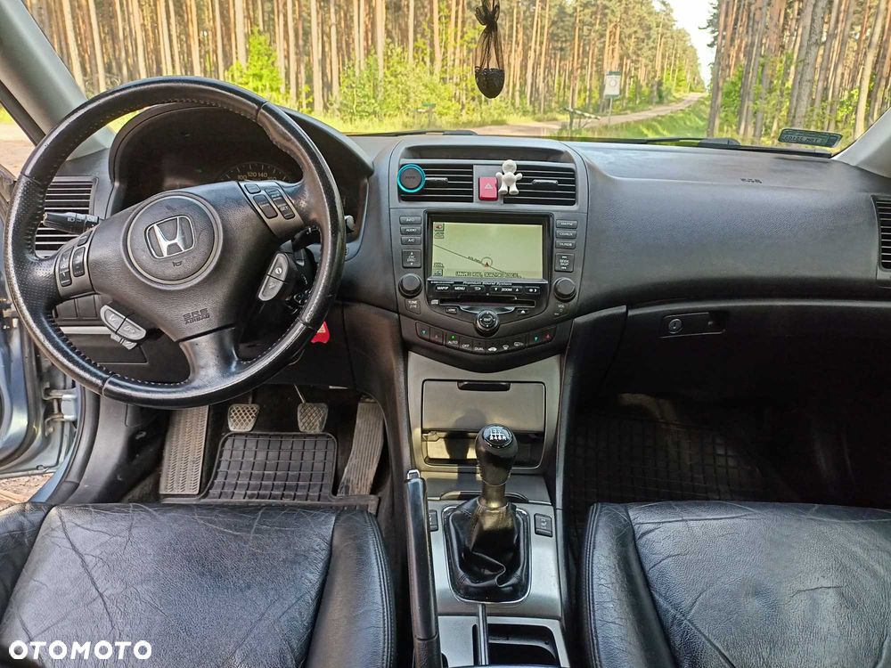 Honda Accord - 4
