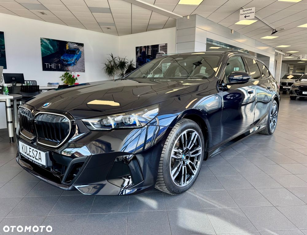 BMW Seria 5 520d xDrive - 2