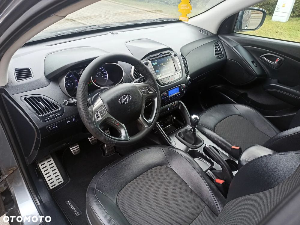 Hyundai ix35 1.7 CRDi 2WD Fifa World Cup Edition - 11