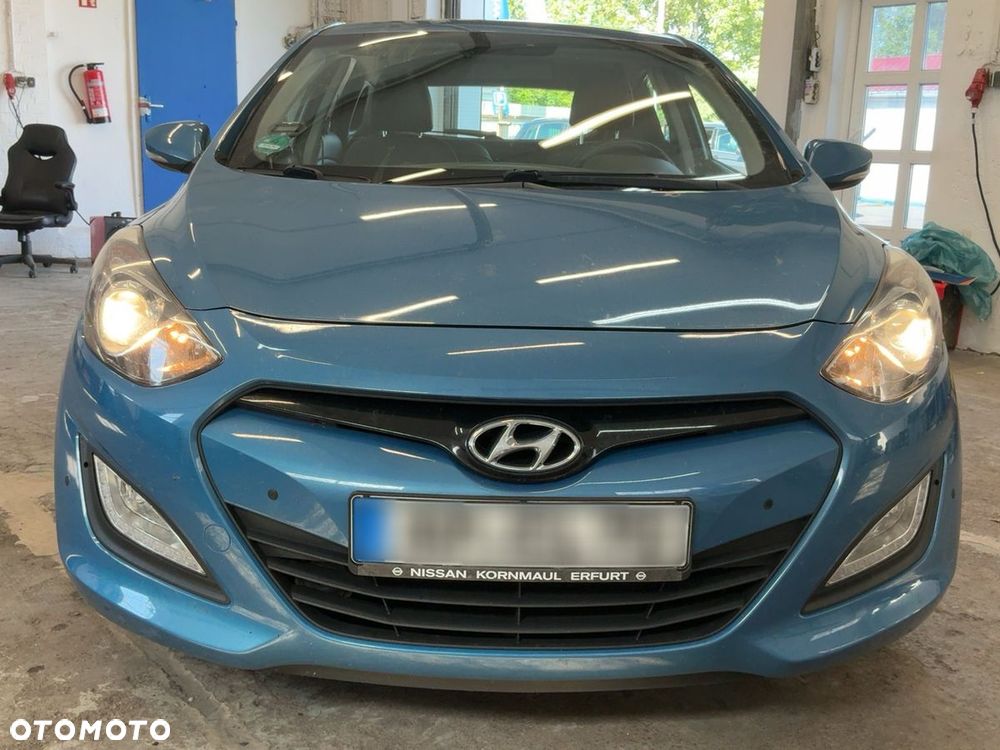 Hyundai i30 1.4 Premium - 11