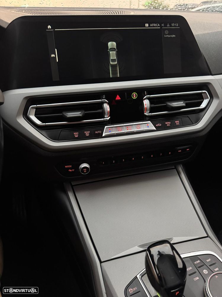 BMW 330 e Line Sport Auto - 12