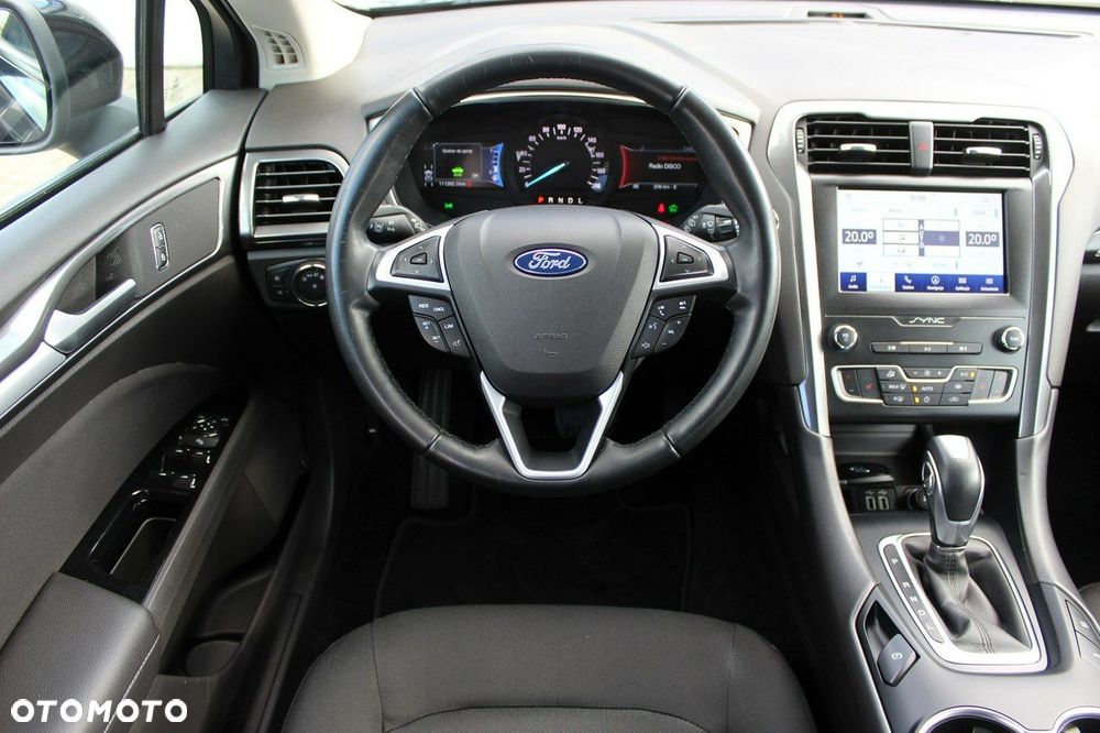 Ford Mondeo 2.0 Hybrid Trend - 12