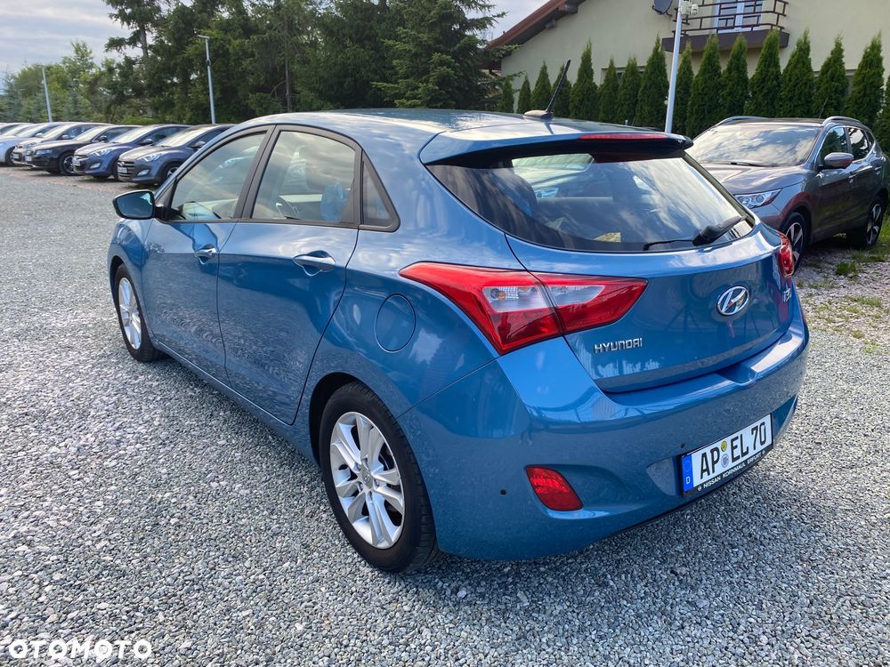 Hyundai i30 1.4 Premium - 4