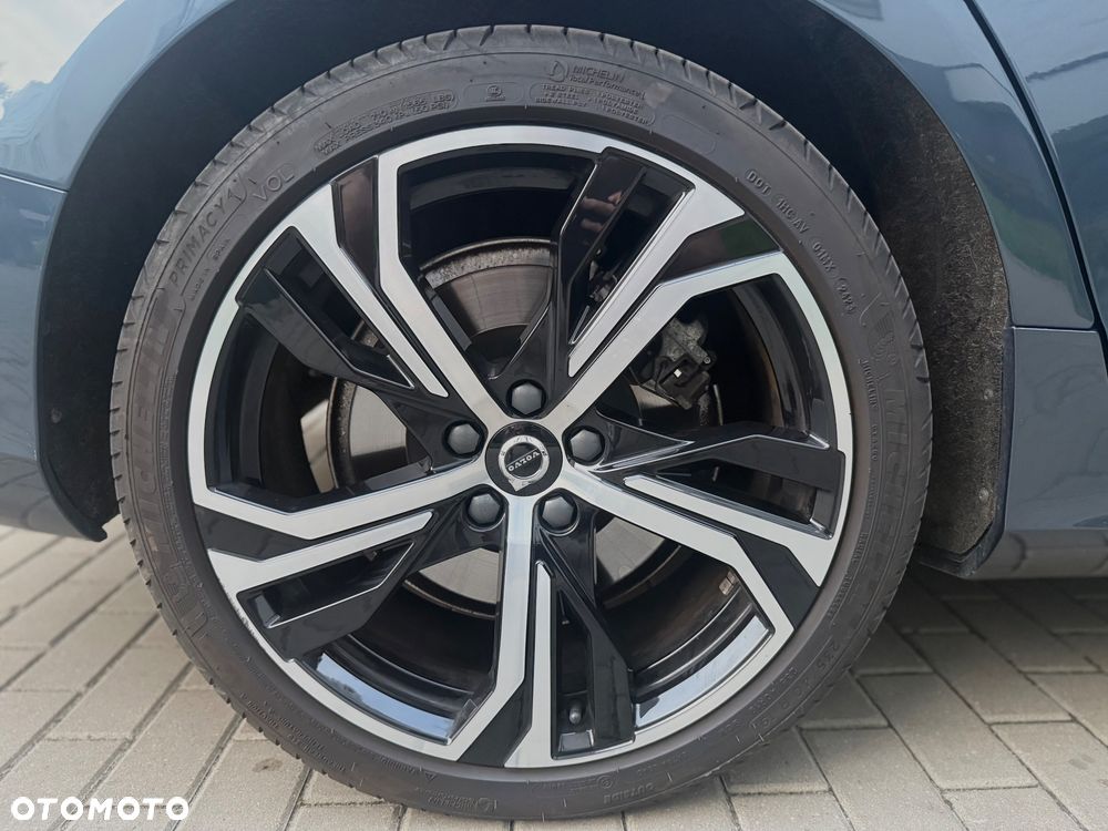 Volvo S60 B5 B AWD Ultimate Dark - 11