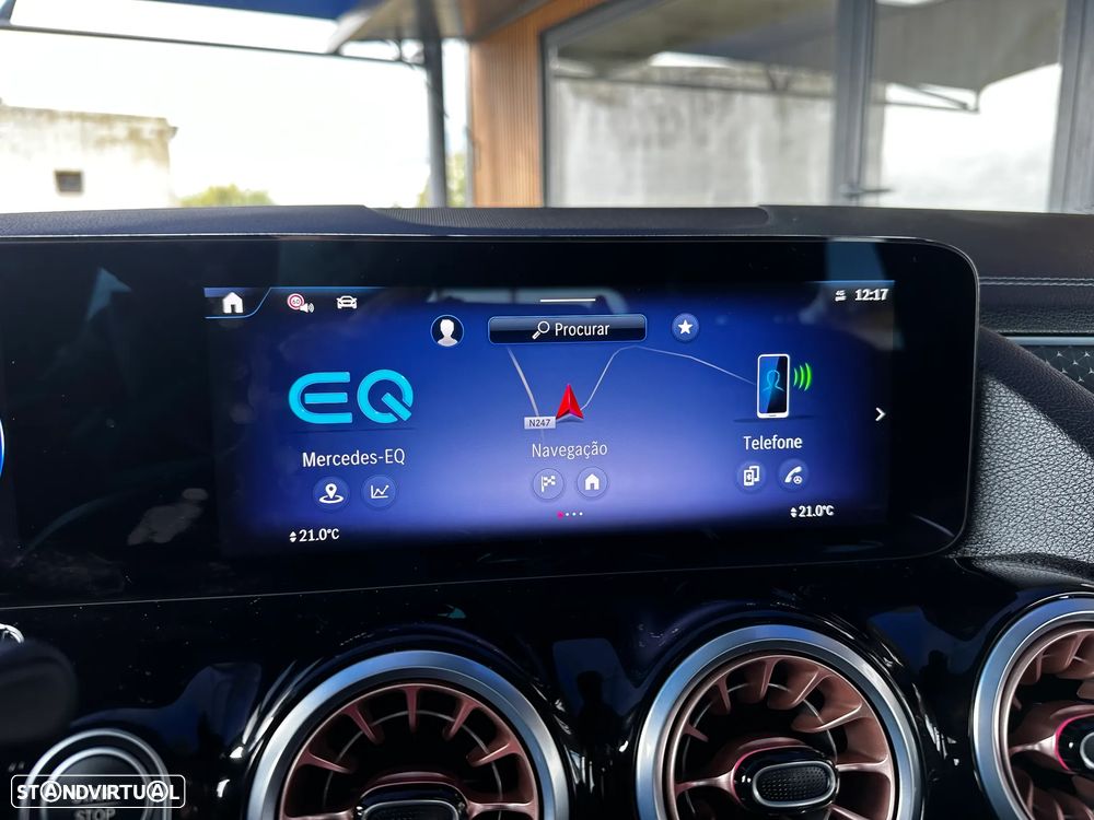 Mercedes-Benz EQA 300 4Matic Electric Art - 31