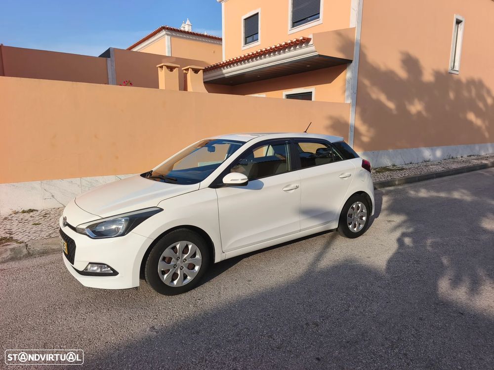 Hyundai i20 1.1 CRDi Access+Bluetooth - 15