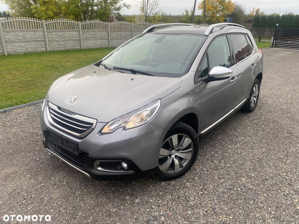 Peugeot 2008 1.6 BlueHDi Allure S&S - 39