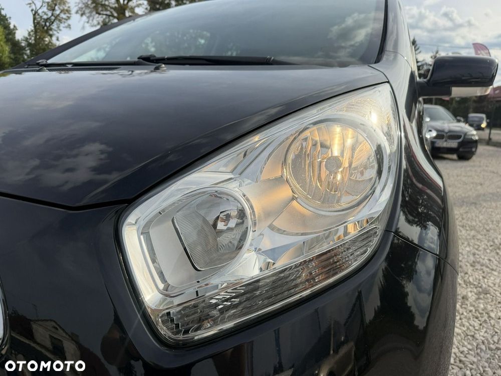 Kia Venga 1.6 CRDi 128 Business Line - 30