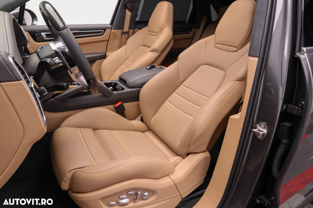 Porsche Cayenne E-Hybrid Tiptronic S Platinum Edition - 22