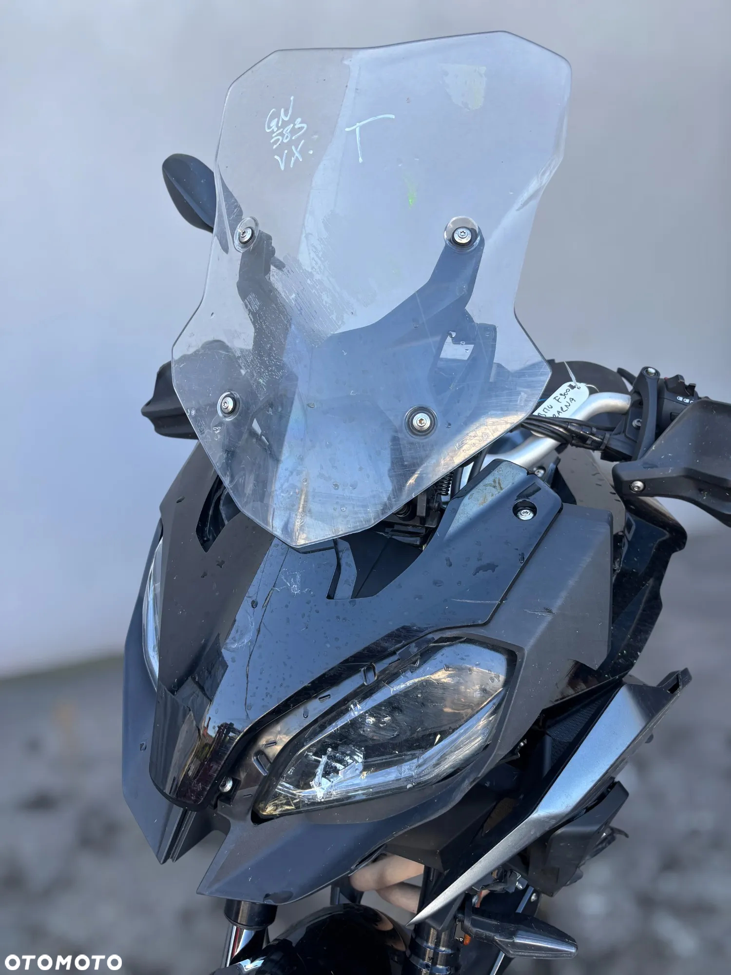 BMW XR - 7