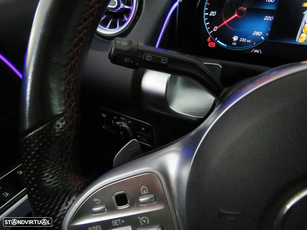 Mercedes-Benz GLB 200 d AMG Line - 27