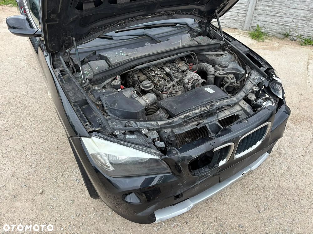BMW X1 sDrive18d xLine - 29