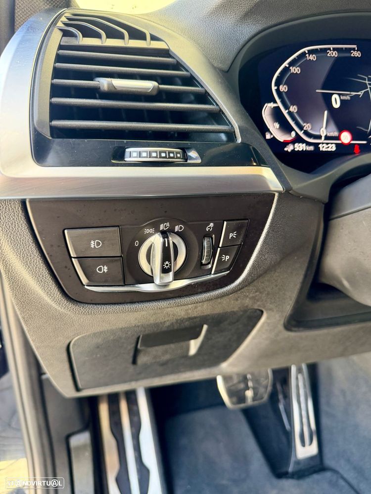 BMW X3 30 e xDrive Pack M - 28