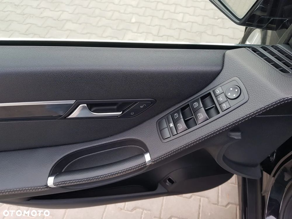 Mercedes-Benz Klasa R 350 CDI 4-Matic - 24