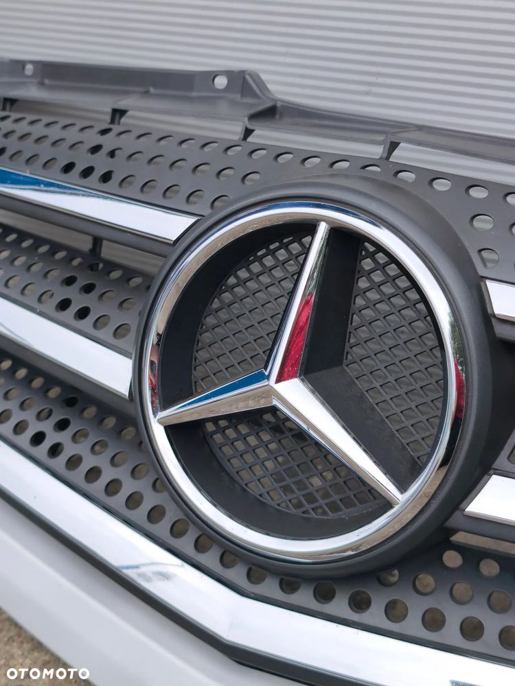 Atrapa grill CHROM Mercedes Sprinter w906 Lift 2014-2018 biała - 9