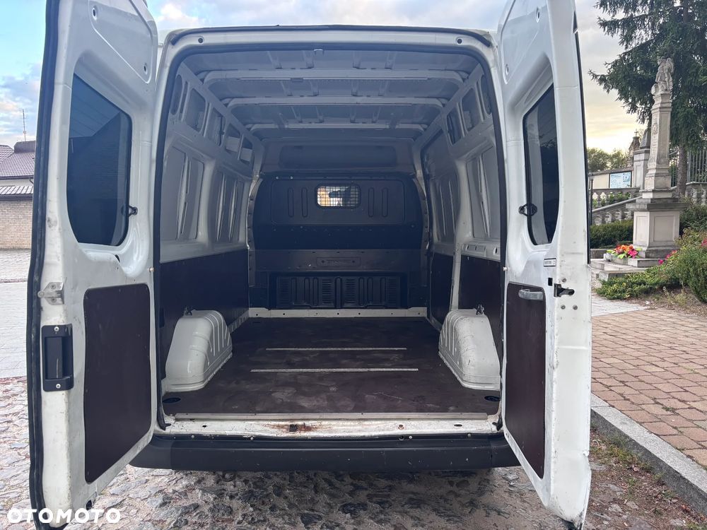 Ford Transit - 19