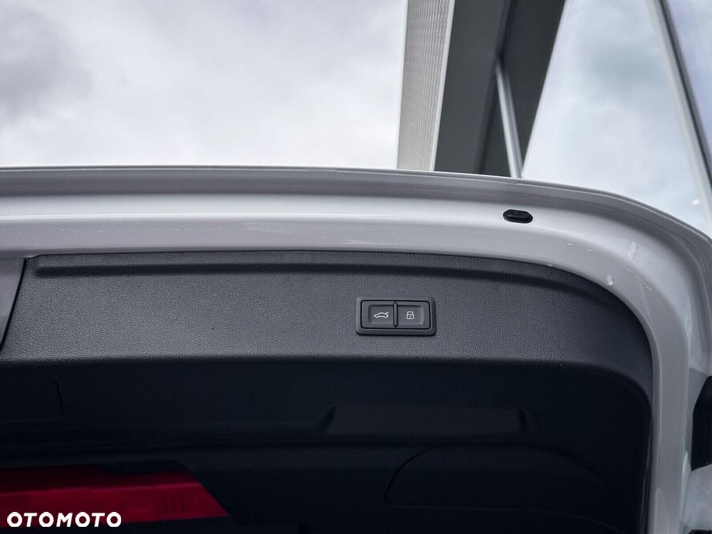 Audi A3 Sportback TFSI mHEV 110 kW Advanced S tronic - 14
