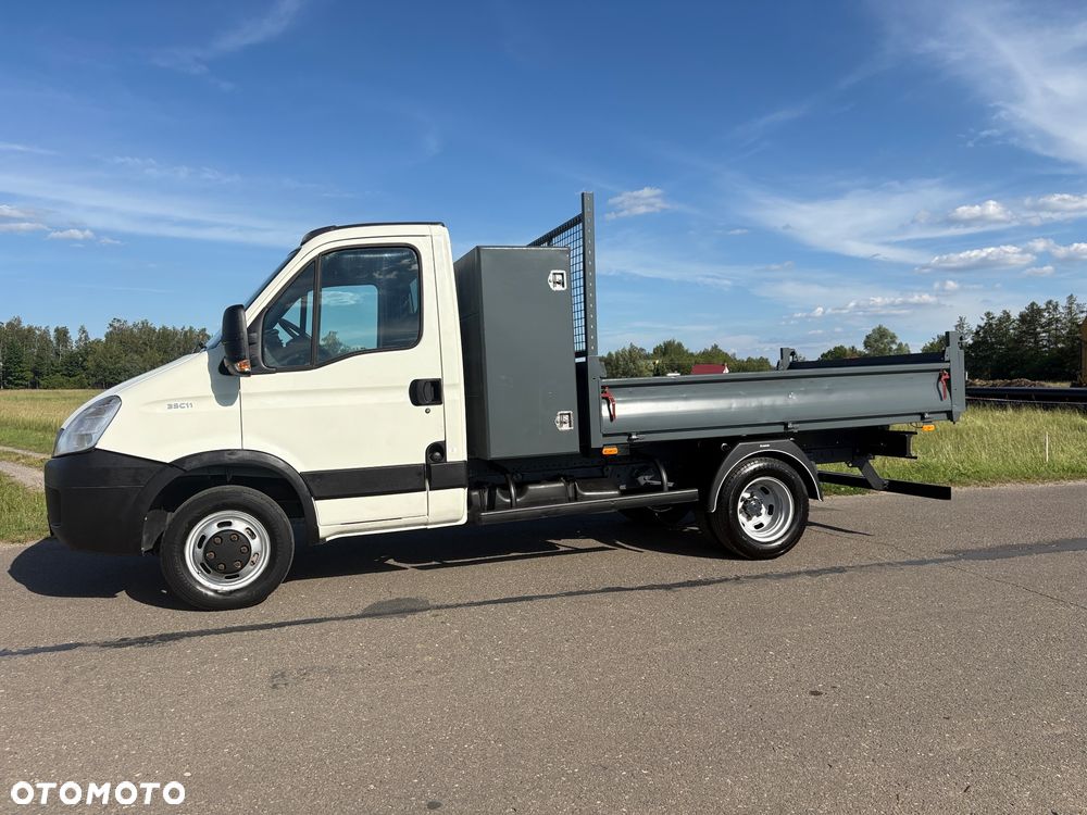 Iveco DAILY - 7