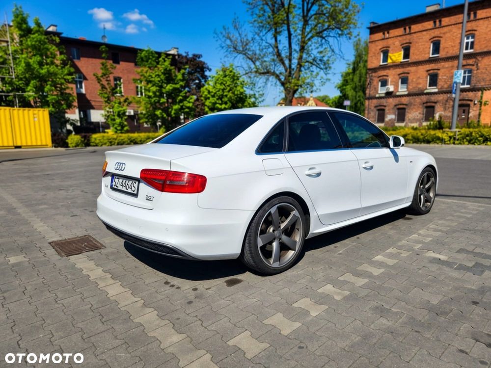 Audi A4 Limousine 2.0 TFSI Quattro S tronic - 9